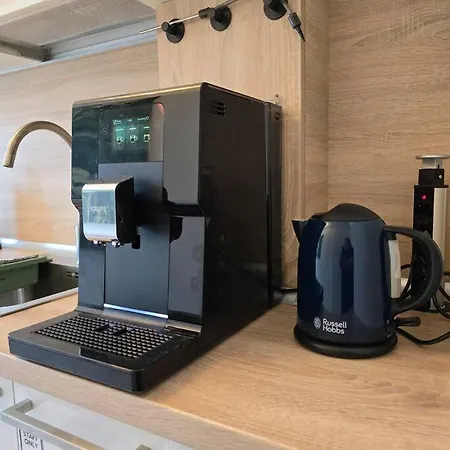 Leaf By Sattal * Bukareszt