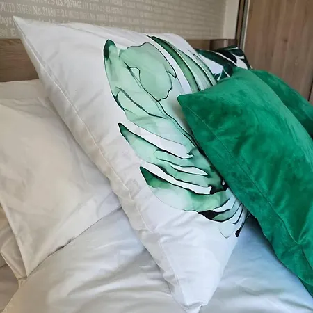 Leaf By Sattal Bucareste