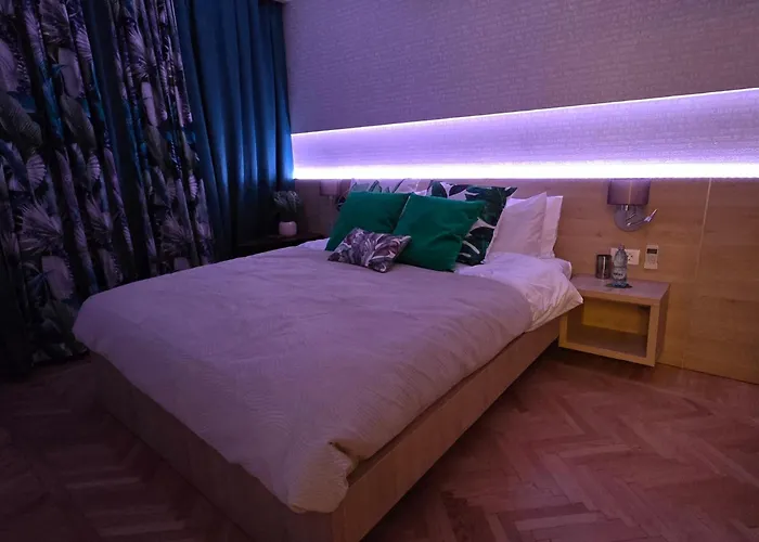 Apartment Leaf By Sattal Bucharest