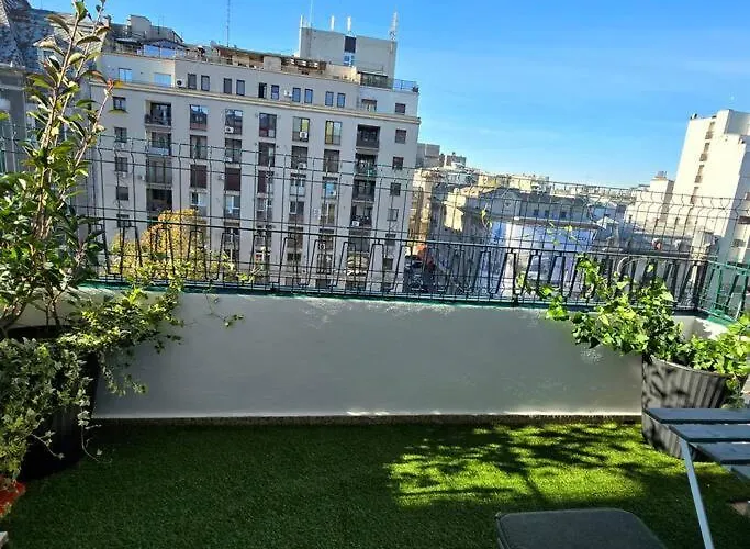 Leaf By Sattal * Bucharest