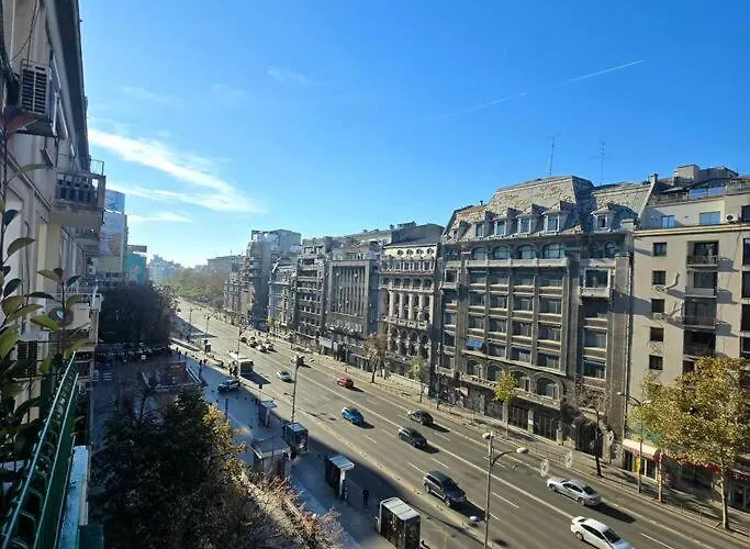 Apartment Leaf By Sattal